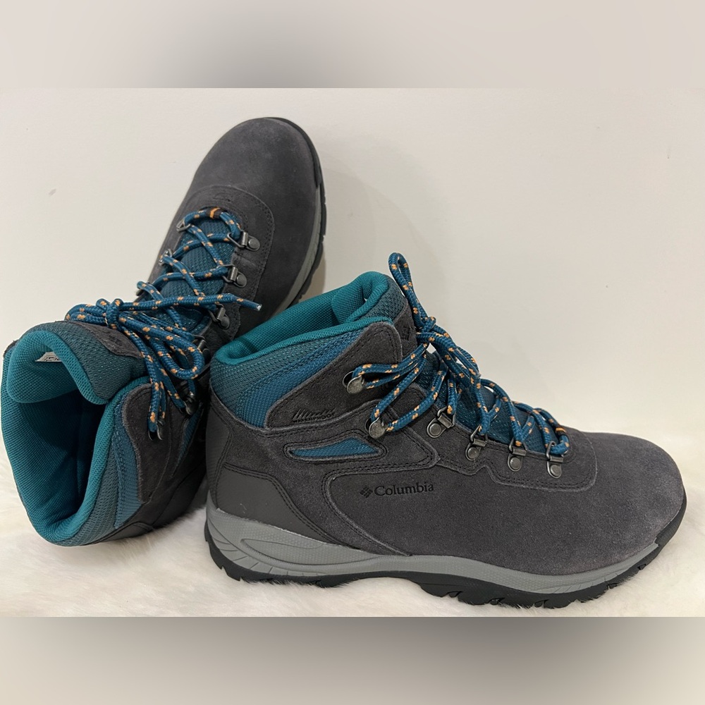 New! Columbia Women’s Newton Ridge Plus Waterproof Amped Hiking Boot! Size 11
